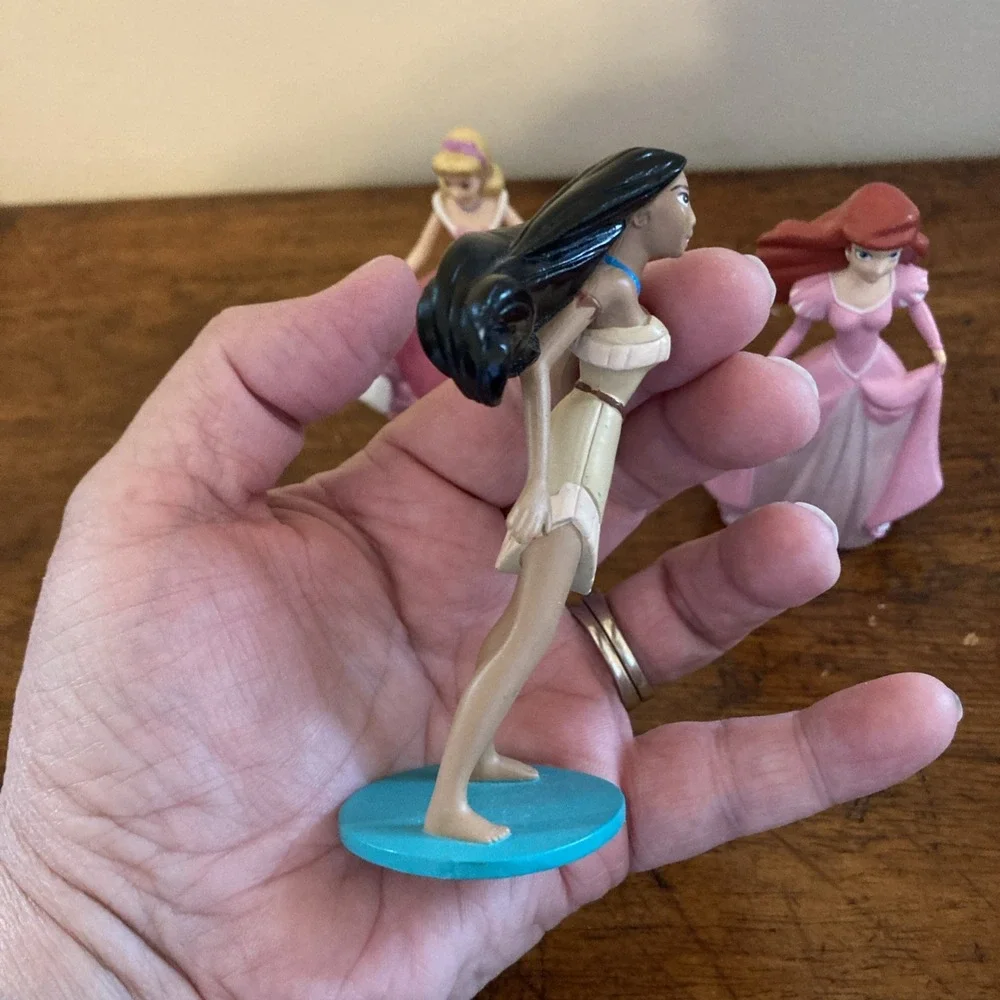 DISNEY STORE Princess PVC Figure Lot of 8 Cake Toppers